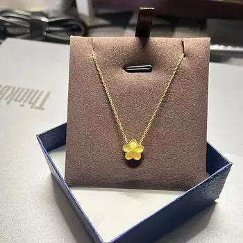 Маленькое ожерелье с персиковым цветком, женское, летнее, нишевое, дизайн, Sense Light, роскошный кулон с цветком, цепочка на ключицу из нержавеющей стали