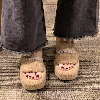 Mao Mao slippers women s 2024 autumn and winter new lamb wool wedge heel muffin thick bottom wear one-word high-heeled cotton slippers 35