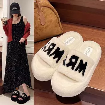 Mao Mao slippers women wear 2024 winter new thick sole letter Mao Mao shoes high sense Internet celebrity open toe 35