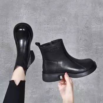 Martin boots women s boots autumn and winter new round head flat bottom short boots first layer cowhide casual leather boots simple big boots 34