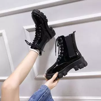 Martin boots women s British style 2025 new models in cool fashion black short boots thick heel women s boots 35