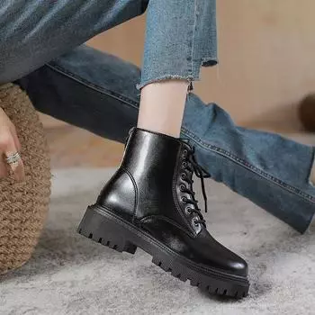 Martin boots women s British style 2025 new autumn and winter thin boots ins trendy thin fried street small short boots black thick sole 35