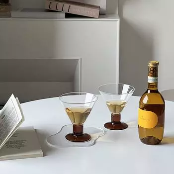 Martini Glass 270ml - Elegant Amber & Black Triangle Cup - Versatile Sake Cup for Bar, Party Events - Ideal Christmas Gift