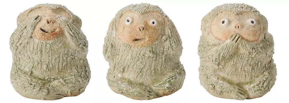 Marui Seito Shigaraki Ware Hechimon Arado Ornament Three Monkeys