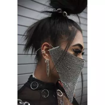 Маска для Хэллоуина со стразами и алмазным треугольником Маска для ночного клуба Маска со вспышками из алмазных украшений чёрный