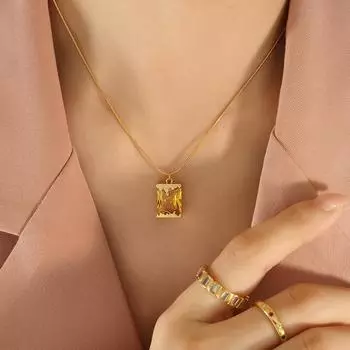 Масляная лампа Дизайн Sense Персонализированный кулон Титановая сталь Смешанные и подобранные медные серьги Ожерелье Модный комплект ювелирных изделий для поездок на работу