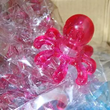 Массажер для головы Массажер Octopus Elderly Acupoint Health Massager Factory красный