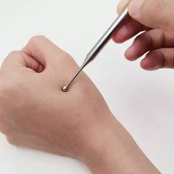 Массажная ручка Гладкая поверхность Полированная прочная Стимулирует точки кожи Облегчает напряжение Инструмент для рефлексотерапии лица Акупунктурная массажная ручка Принадлежности для ухода за телом серебряный
