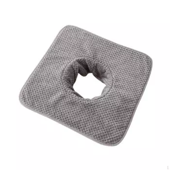 Массажное полотенце из кораллового флиса с вырезом для лица для косметических процедур Gray