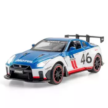 Масштаб 1/24 Nissan GTR, литая под давлением модель автомобиля, игрушечный автомобиль с откатным механизмом, звуком и светом для детей, коллекция подарков для мальчиков и девочек 1/24-19.8x8.5x6cm белый