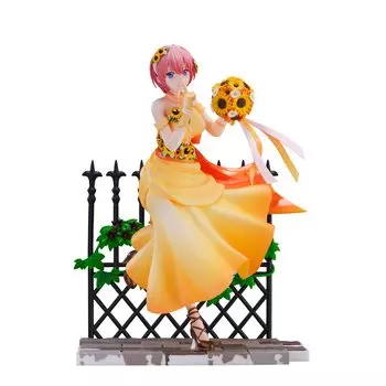 Масштабная фигурка из фильма Quintessential Ichika Nakano Dress Пятерняшки - Цветочная версия - 1/7