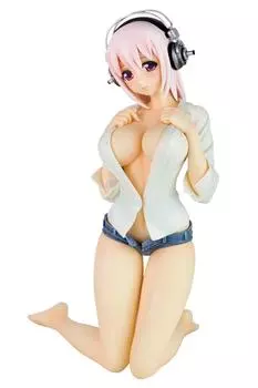 Масштабная модель Super Sonico, выполненная методом холодного литья, окрашенная в массе, версия Y. (1/6 продукта)