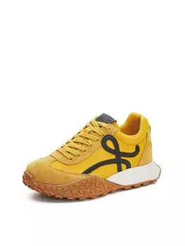 Массивные кроссовки с жемчужными шнурками для женщин. Модная спортивная повседневная обувь. Стильные кроссовки на шнуровке. 35 жёлтый