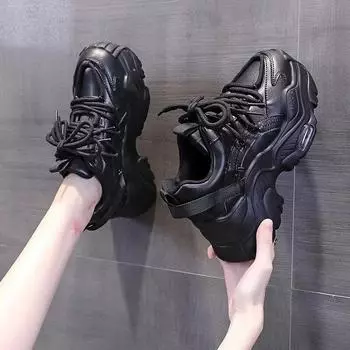 Кроссовки женские массивные внутренние кожаные повседневные белые женские туфли кроссовки на платформе женские 35