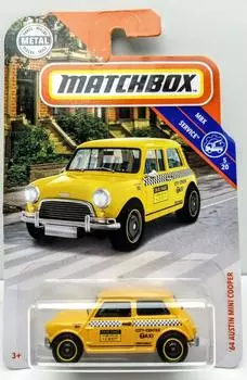 Matchbox 2019 64 Остин жёлтый