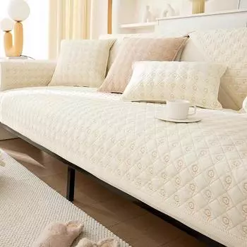 Матовый бархатный чехол для дивана с вышивкой, всесезонный универсальный чехол, противоскользящий коврик для дивана, удобный удобный мягкий L-образный чехол для дивана 70x70