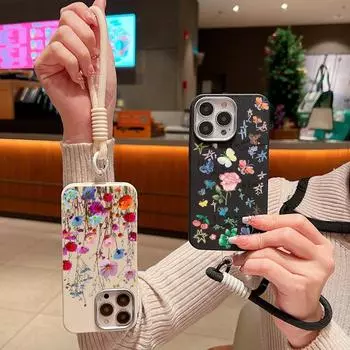 Матовый противоударный чехол с цветочным принтом роз для iPhone 16 Pro Max 15 14 Pro 13 12 11, мягкий ремешок для защиты линз, тонкий кожаный чехол для телефона с текстурой iPhone 16 чёрный