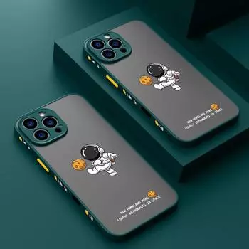 Матовый прозрачный чехол с рисунком лунного астронавта для iPhone 16 Pro Max 15 Plus 14 13 Pro 12 11 XR, защитный ремешок для объектива, противоударный, мягкий, тонкий чехол для телефона iPhone 16 чёрный