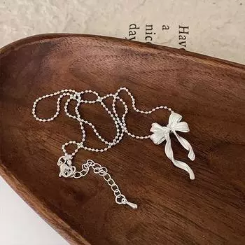 Матовый стример бант металлическое ожерелье женский нишевый дизайн чувство индивидуальности мода элегантность темперамент цепочка на шею ключичная цепочка