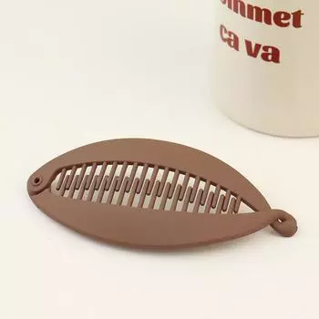 Matte Fish Shape Hair Claw Clips Ponytail Holder Hair Jewelry Twist Banana Barrettes Hairpins Hair Accessories For Women Clamp