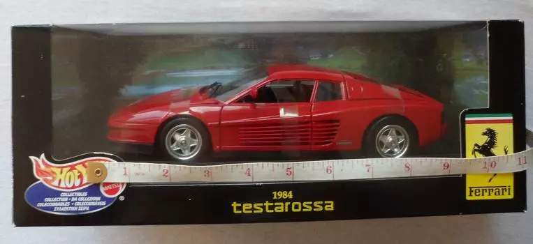 MATTEL DL Ferrari Testarossa 1984 Новая упаковка готового продукта 1/18 (красный) красный