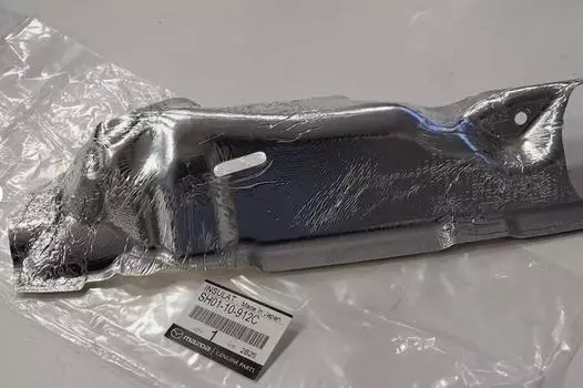 MAZDA GARNISH SH0110912C ОРИГИНАЛЬНЫЙ