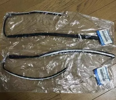 MAZDA Genuine RX-7 FC3S 89-92 L&R SET TailLight Lamp Protector Weatherstrip New