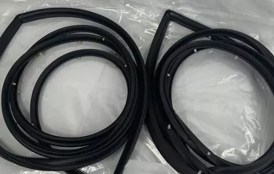 MAZDA RX-7 SAVANNA SA22C Right Left Side Door Weatherstrip Seal OEM GENUINE New