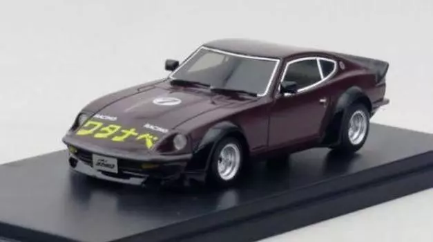 Mechadoc Watanabe Z Завершенное изделие MODELER S 1/43 Modeler s ver. малиновый