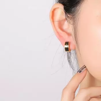 Medieval earrings versatile niche jewelry fashionable small fragrance oil drop ear buckle light luxury high-end explosion