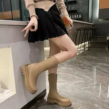 Medium boots women s 2024 new autumn and winter Korean version after zipper platform leisure Internet celebrity student thin versatile Martin boots 35