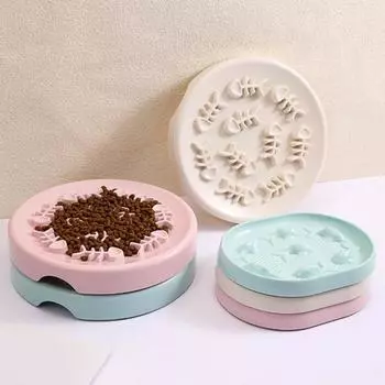 Медленная кормушка Миска для домашних животных Стабильная основа в форме рыбы Легко чистится Устойчивая к ударам пищевая посуда для кормления домашних животных белый