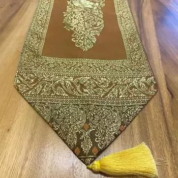 Медная скамейка с золотыми помпонами 23х200см - ручная работа из искусственного тайского шелка 23x200 медный