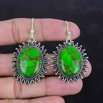 Медно-зеленая бирюзовая серьга Серьги из настоящего драгоценного камня Серьги из стерлингового серебра 925 пробы Зеленая бирюза Ювелирные изделия Подарки для нее Серьги ручной работы