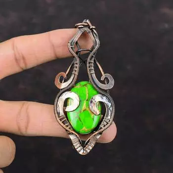 Медно-зеленый бирюзовый кулон Медная проволока Кулон Элегантный кулон Подвески ручной работы Подарок для него Медная проволока Обмотка драгоценных камней Ювелирные изделия