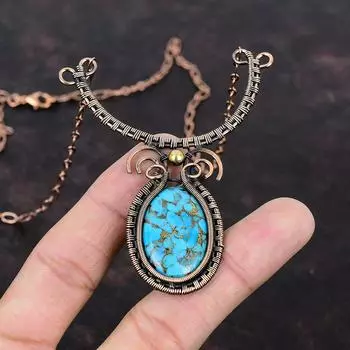 Медное голубое бирюзовое ожерелье Медная проволока Ожерелье Ювелирные изделия из драгоценных камней Регулируемое ожерелье ручной работы Изысканные медные украшения Подарок для мамы