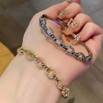 Медное покрытие преувеличенные ювелирные изделия в моде, легкий роскошный темперамент, высокое чувство, простой браслет 17CM