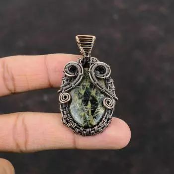 Медный серафинитовый кулон Ювелирные изделия из медной проволоки Замечательный кулон с драгоценным камнем Ювелирные изделия ручной работы Кулон из медной проволоки Подарок для мамы