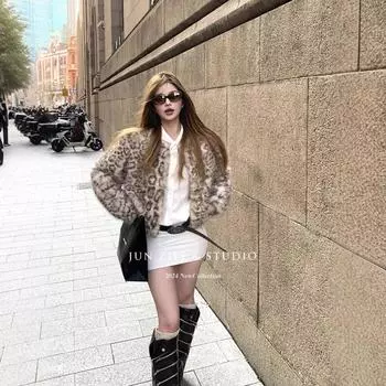 Меховая куртка женская новинка 2024 года зимняя мода отдел древних spice girl леопардовый принт длинное пушистое короткое пальто с длинными рукавами One size абрикосовый