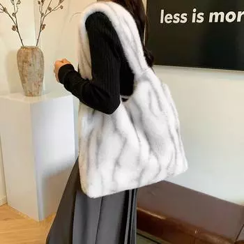 Меховая сумка, новая большая сумка через плечо, оригинальная студенческая зимняя сумка для поездок на работу, женская сумка из плюша 42*6*39cm