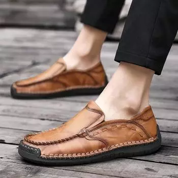 Men Loafers 2024 Breathable Male Casual Shoes Lightweight Comfortable Doug Shoes Soft Fashion Slip-on Male Driving Footwear 38