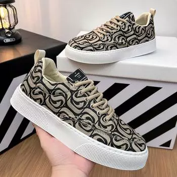 Men s board shoes new low-top soft-soled versatile trendy shoes men s trendy fashion printed embroidery flat-bottomed cloth casual shoes 39 зелёный