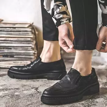 Мужские деловые повседневные кожаные туфли с гравировкой Brock Мужские туфли в британском стиле Дышащие модные туфли Ретро-обувь Px63 38 чёрный