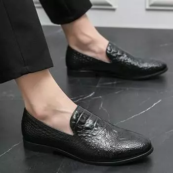 Men s Casual Shoes slip on Leather Mens Classic Retro Loafers Moccasins Men Comfortable Outdoor Driving Flats men moccasins 38 чёрный