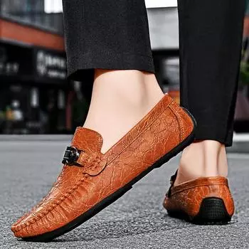 Men s High-quality Leather Shoes New Business Formal Breathable Casual Loafers Outdoor Fashion Driving Luxury Mocasin Shoes 39 вино красного