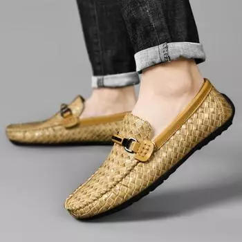 Men s Leather Shoes Thick Sole Male Casual Shoe Non Slip and Waterproof Platform Round Toe Common Low Price Legitimate Social Pu 39