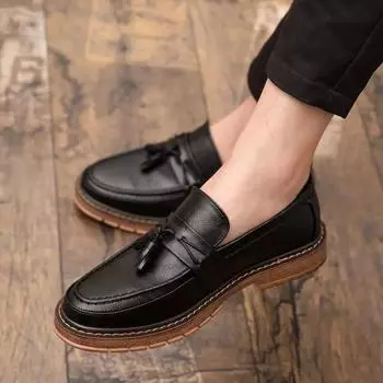 Men s Leather Shoes With Tassels Fashion 2024 Retro Male Casual Shoe Social 2024 New Arrivals On Sale Trend Slip-on Size 45 38