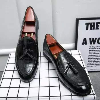 Men s loafers, wedding party shoes, driving shoes, tassel leather, men s pointed scalp shoes, breathable fashion flats 38-46 38 чёрный
