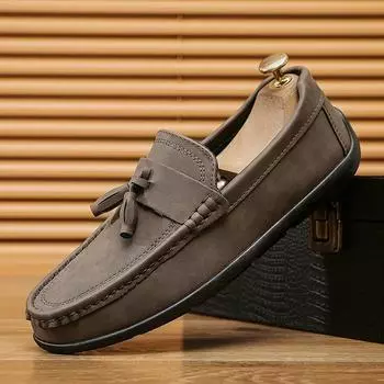 Men s shoes 2024 autumn new foot-fitting casual single shoes soft-soled beanie shoes men s fringed fashion men s loafers 39