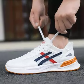 Men s shoes 2024 new casual sports travel shoes men s spring retro mesh breathable running trendy shoes 39